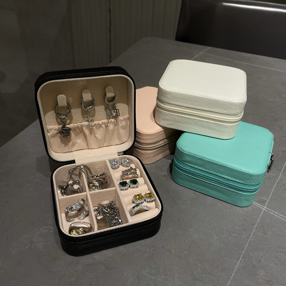 FARYON Portable Jewelry Travel Organizer